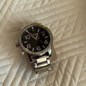 Nixon Simplify 51mm watch - Mint Condition!